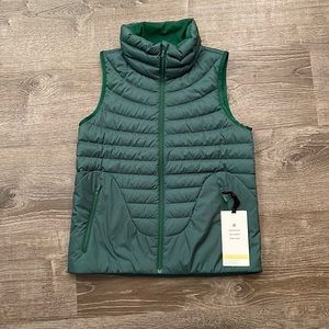 lululemon lightweight relaxed fit down vest